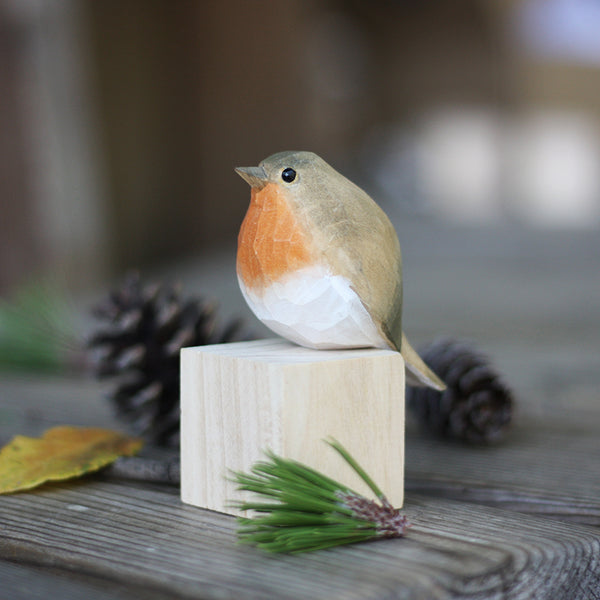 Robin Bird Figurine